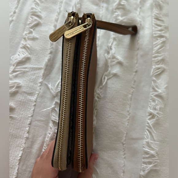 Michael Kors Wristlet - Picture 3 of 4